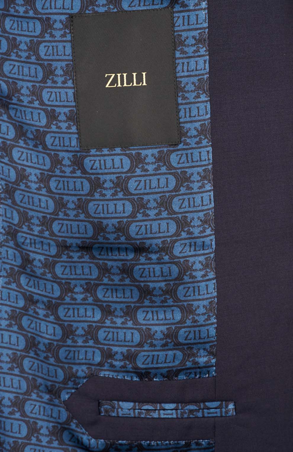 Шерстяной костюм