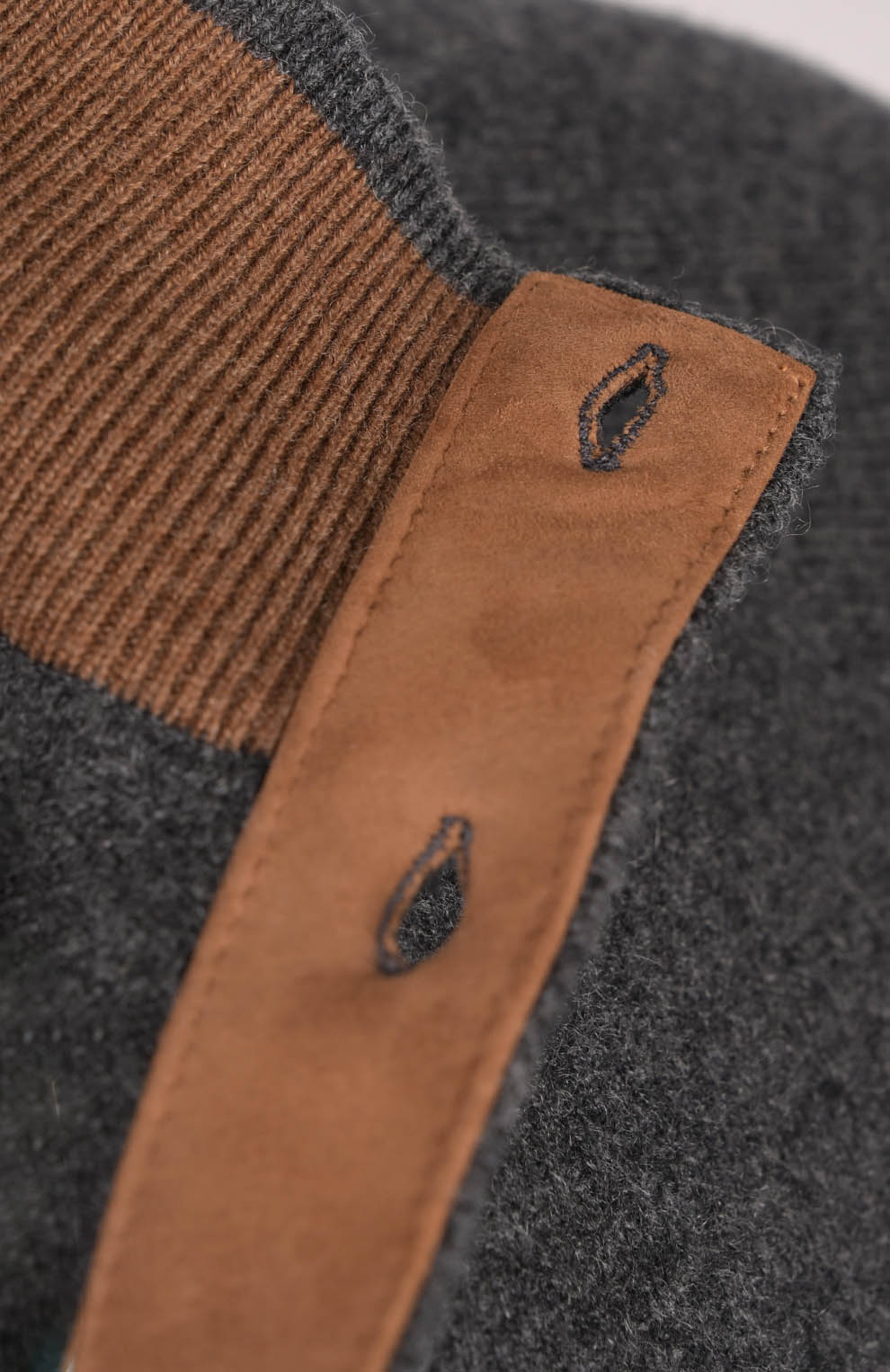 Кашемировый свитер