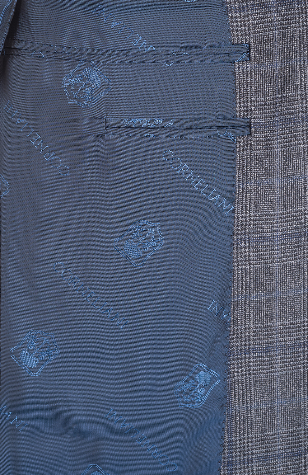 Шерстяной однобортный костюм в клетку