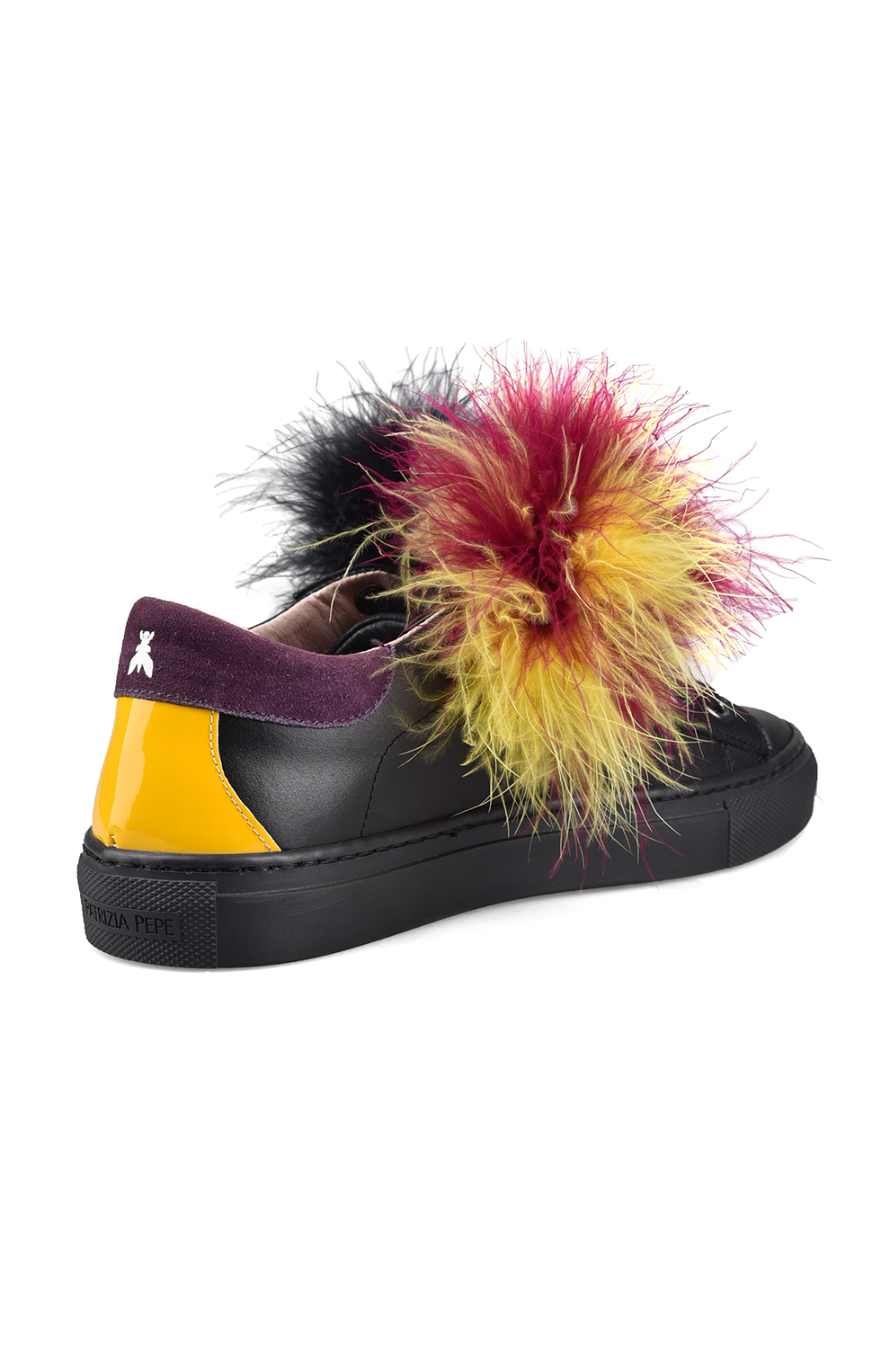 Кожаные кеды со съёмными помпонами из перьев