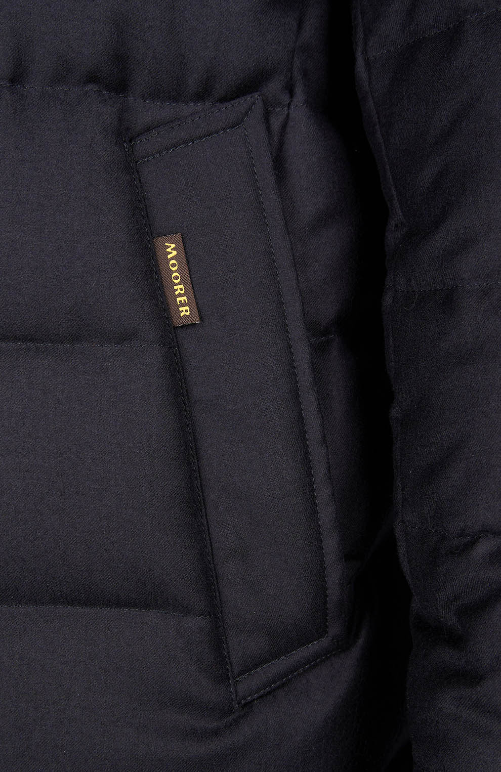 Стёганый пуховик из шерсти и кашемира