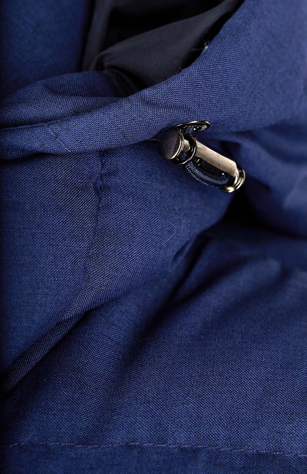 Пуховик с капюшоном