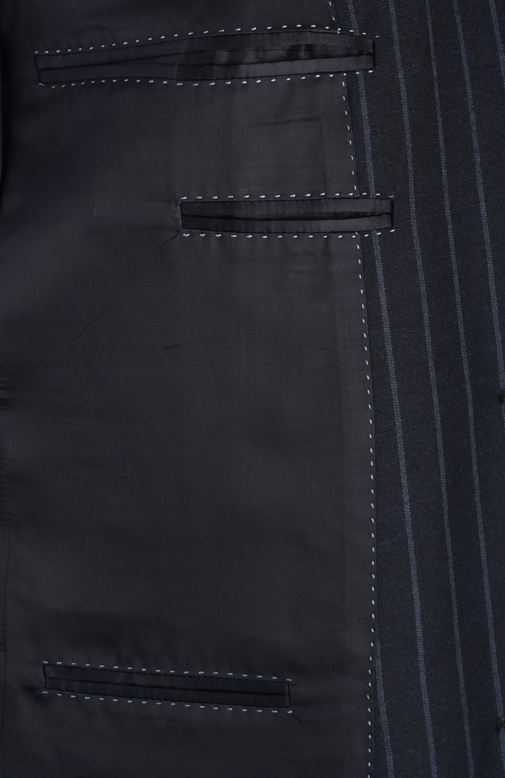 Шерстяной однобортный костюм в полоску