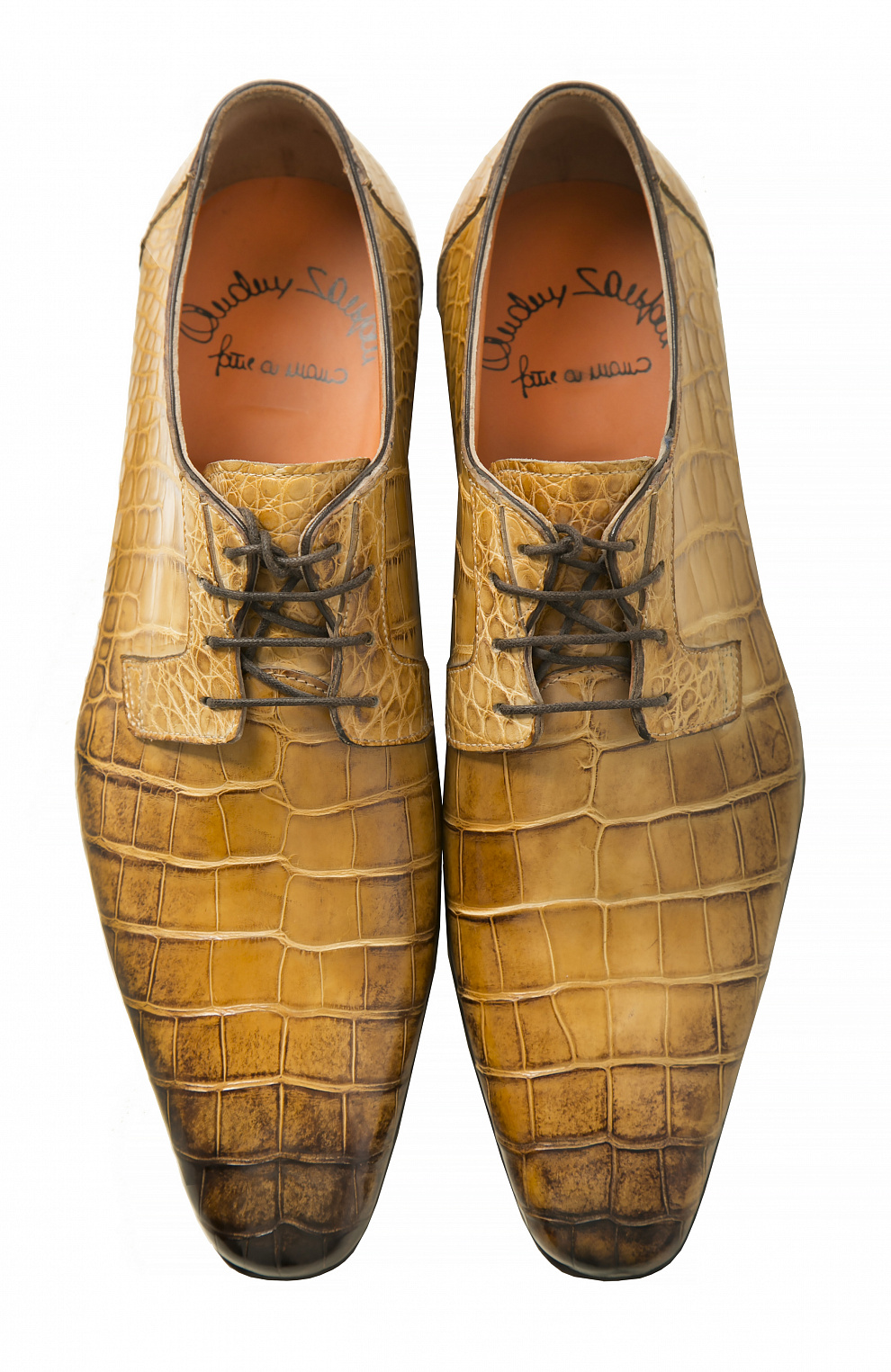 Классические дерби из кожи крокодила