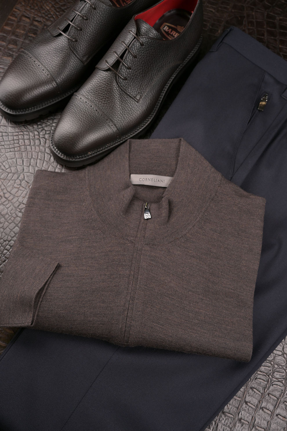 Свитер из вирджинской шерсти