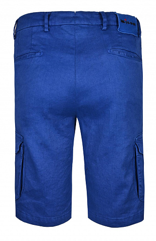 Шорты с накладными карманами