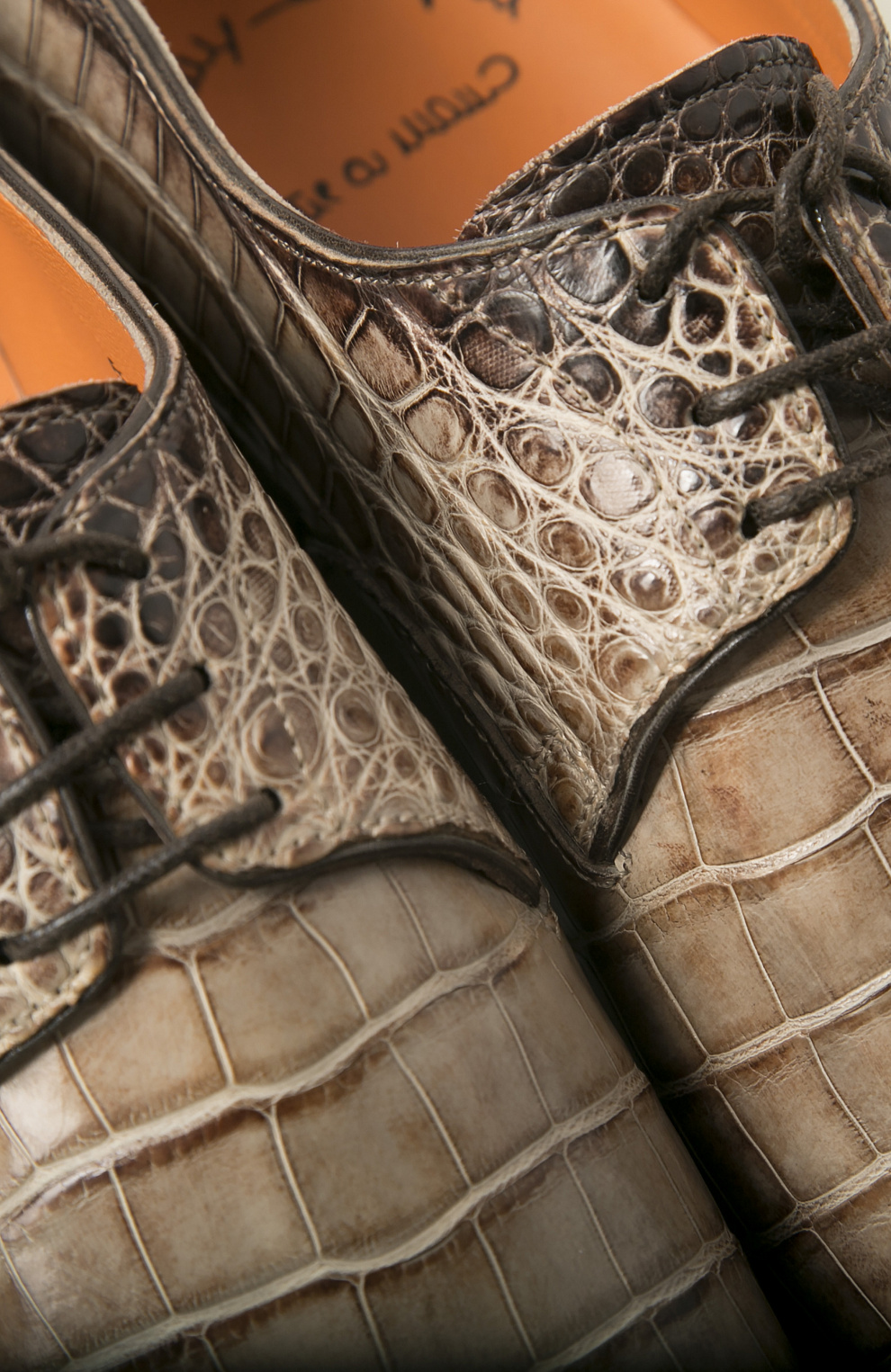 Классические дерби из кожи крокодила
