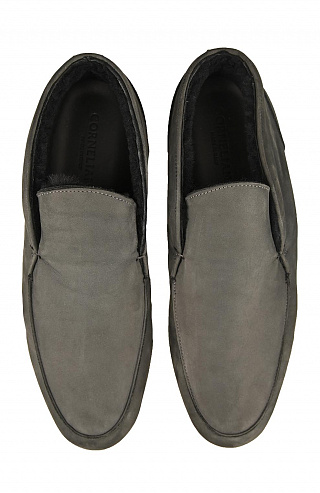 Ботинки из нубука с меховым утеплением