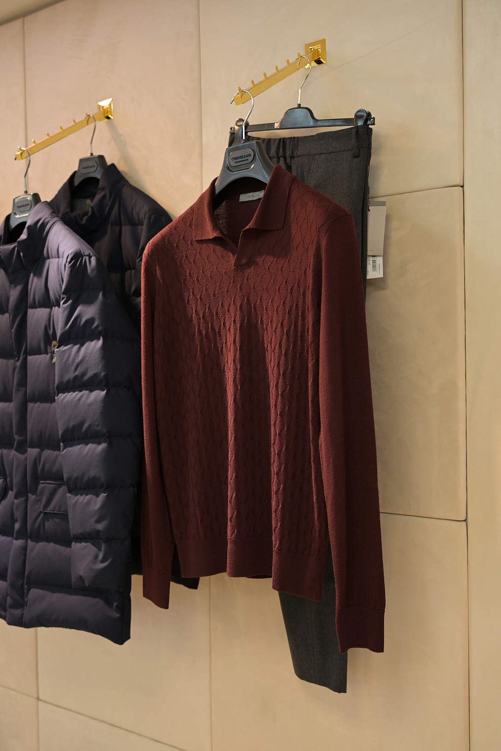 Поло без пуговиц из тонкой камвольной шерсти