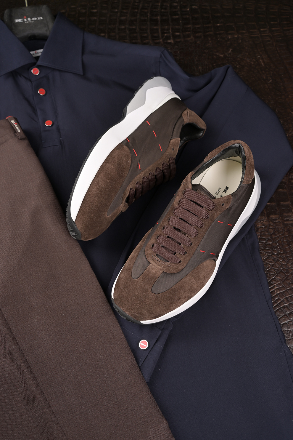 Комбинированные кроссовки