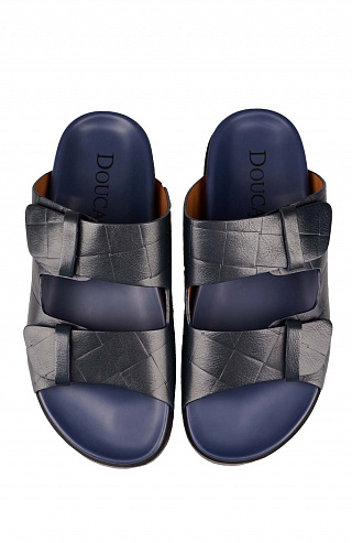 Кожаные шлепанцы