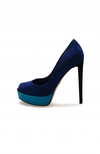 Замшевые туфли на высоком каблуке