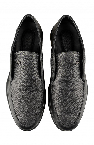 Высокие кожаные ботинки без шнуровки